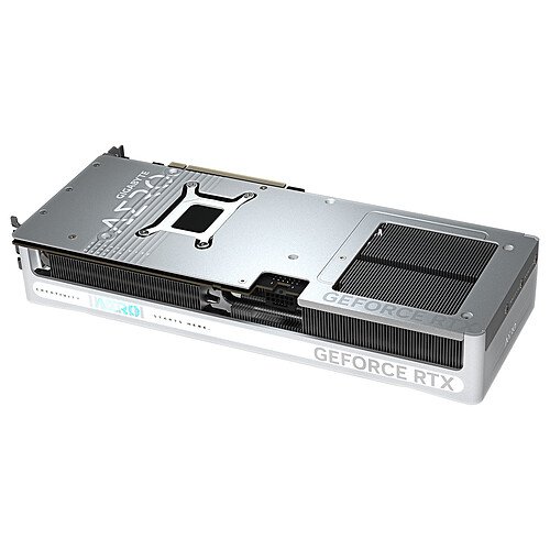 Gigabyte GeForce RTX 5080 AERO OC SFF 16G – Image 4