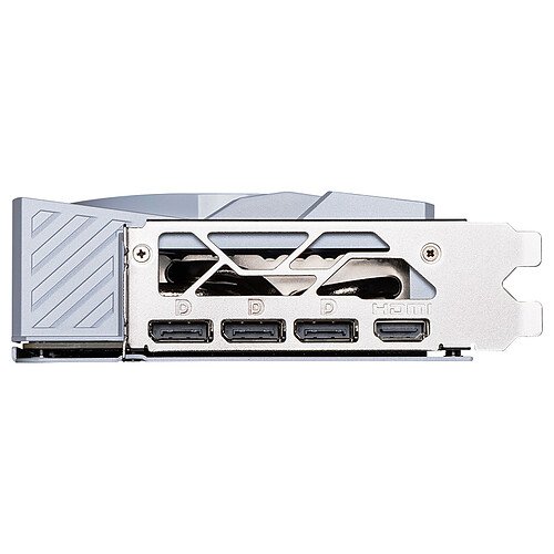 MSI GeForce RTX 5070 12G GAMING TRIO OC WHITE – Image 4